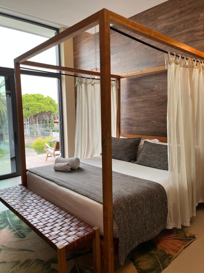 Playa Grande By Tropical - Adults Only Hotel Gava Exterior photo