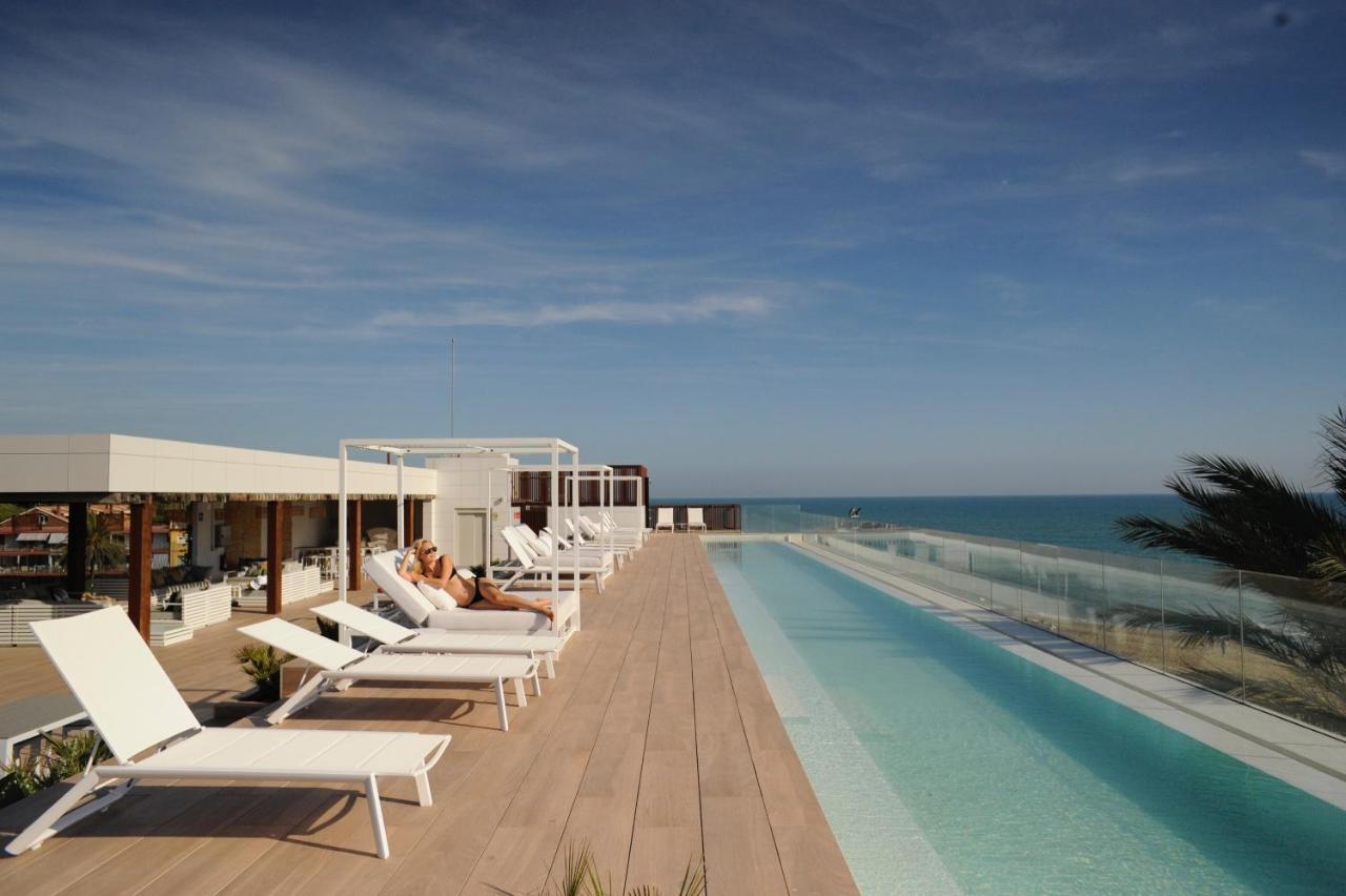 Playa Grande By Tropical - Adults Only Hotel Gava Exterior photo
